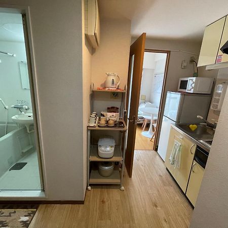 新宿庭院の屋-Shinjuku Garden Home -28 Square Meters King Size Bed Garden Room Токіо Екстер'єр фото