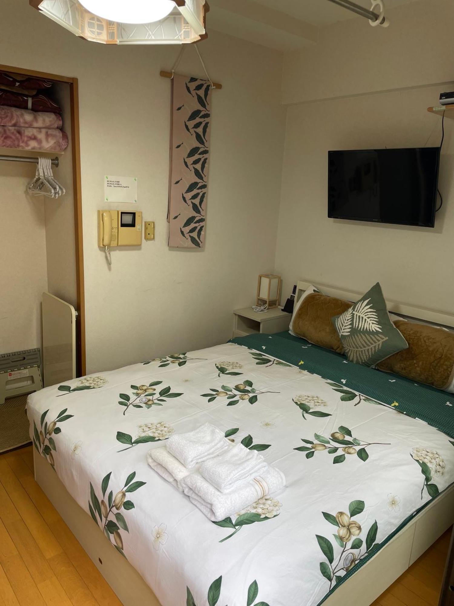 新宿庭院の屋-Shinjuku Garden Home -28 Square Meters King Size Bed Garden Room Токіо Екстер'єр фото